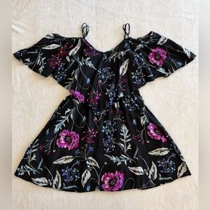 MEDIUM Express Black Floral Off- Shoulder Swing Dress W/Adjustable Straps